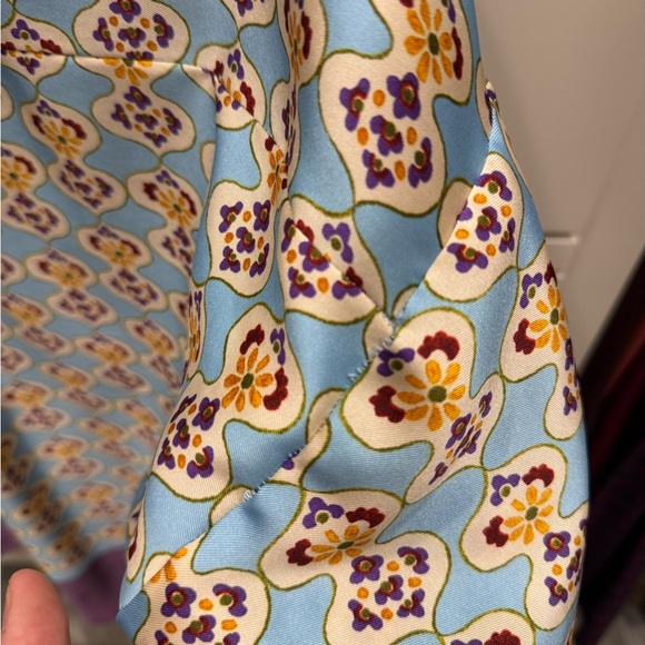 Zara Patterned Button Down Blouse with Purple Trim - Picture 5 of 5